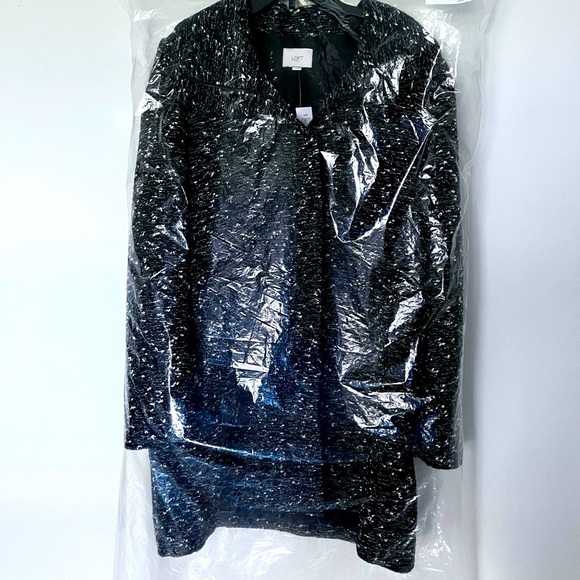 🌺 SOLD - LOFT Winter Coat - Size L- New - Picture 10 of 11